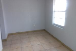 2846 Nwcourt #4 - Photo 4 of 15