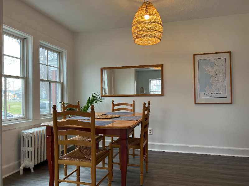 41 Harrison Ave - Photo 4 of 17