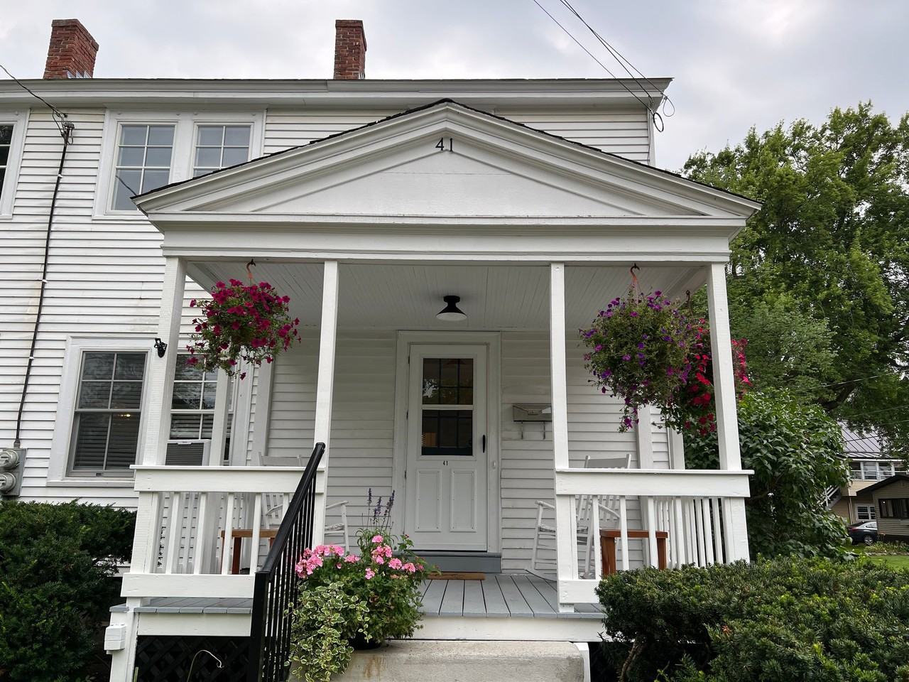 41 Harrison Ave - Photo 2 of 22