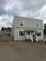 featured image of 3238 Knox Butte Ave Ne