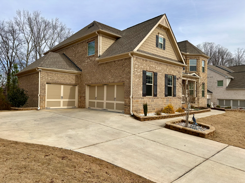 6060 Ashborough Park - Photo 2 of 33