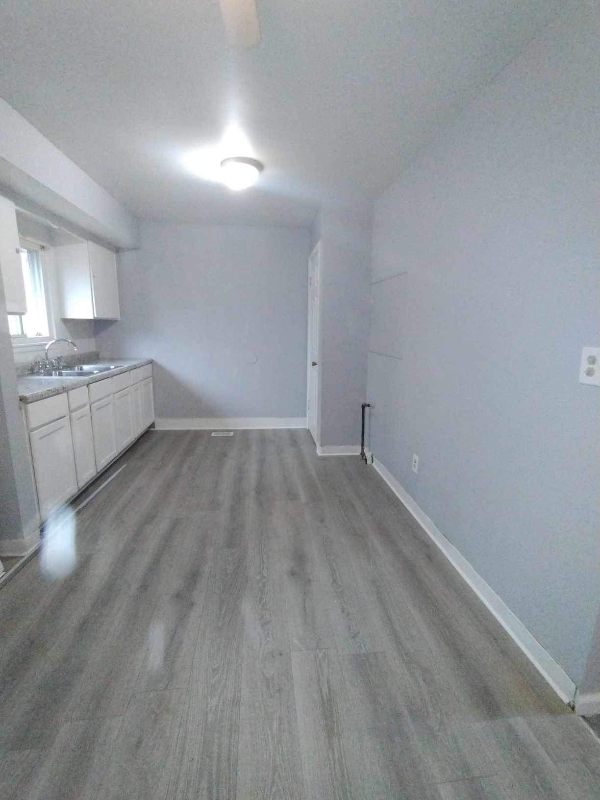 6630 Eastmont Dr - Photo 6 of 11