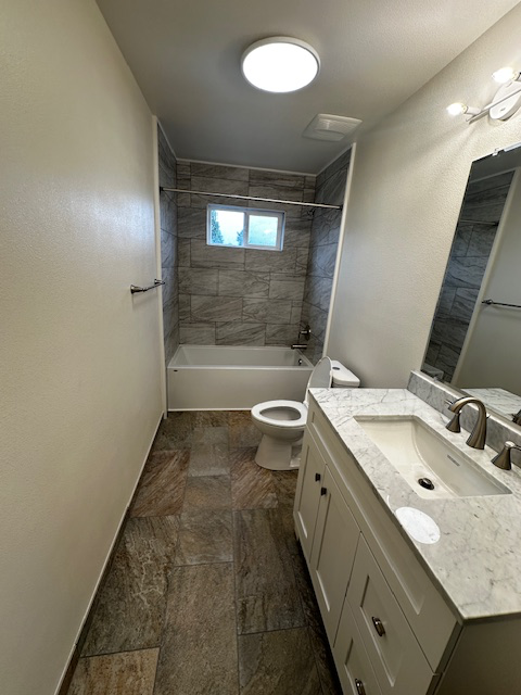 3240 Knox Butte Ave Ne #3240 - Photo 4 of 14