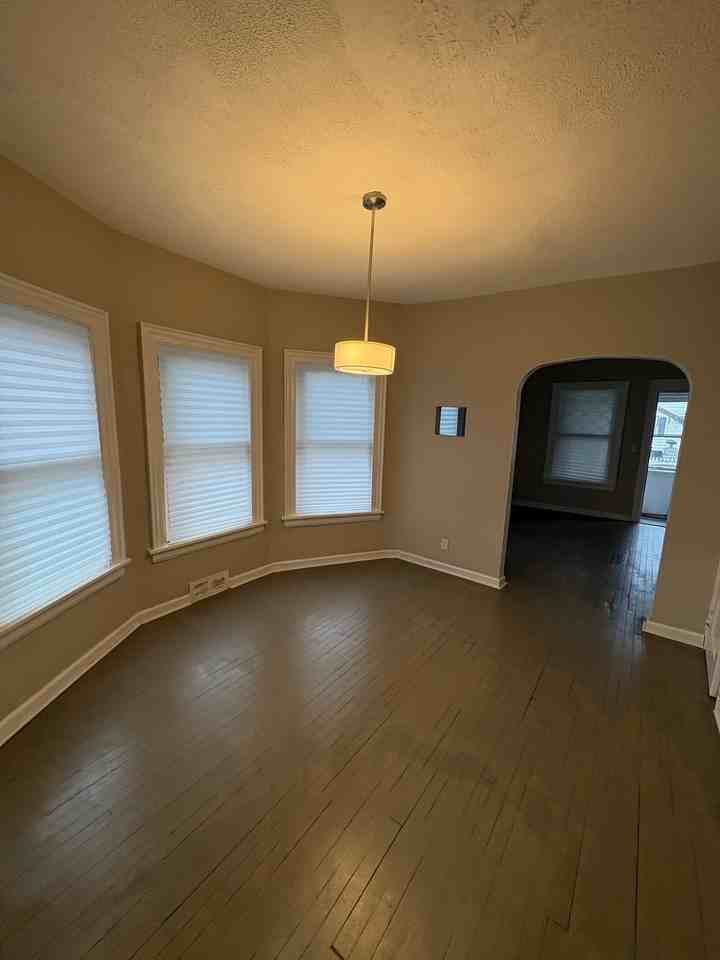 25 Karnes St - Photo 5 of 12