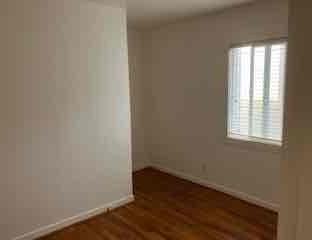 327 High St - Photo 7 of 9