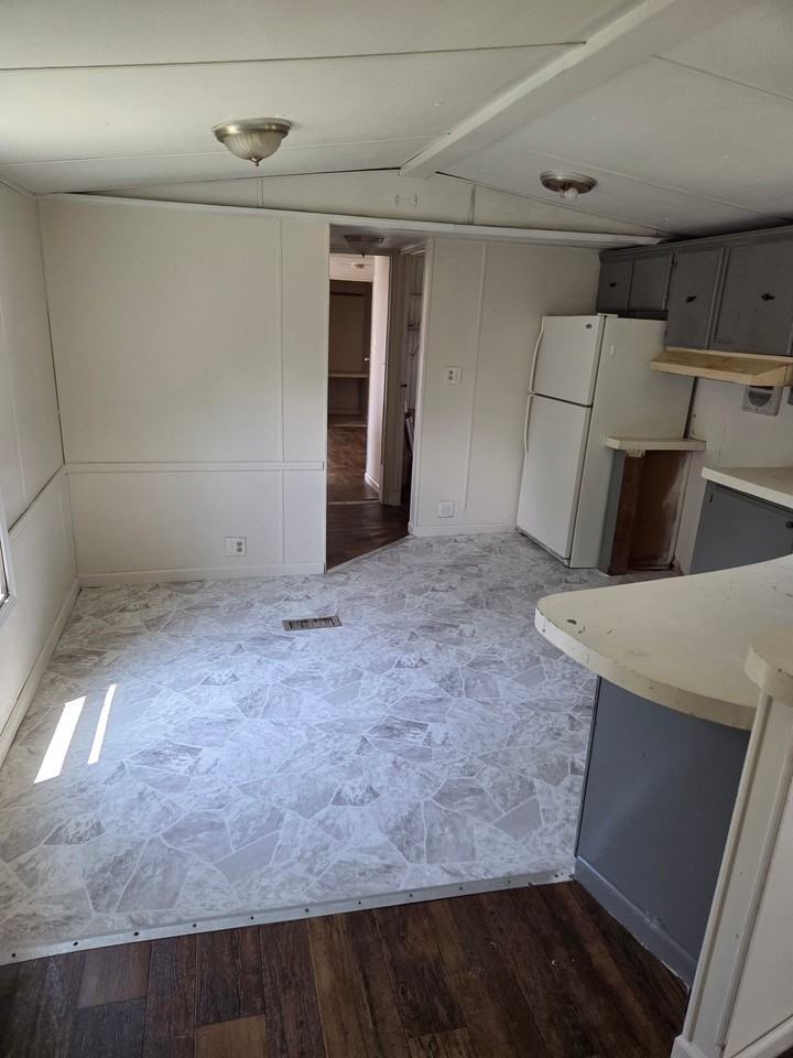 2830 Connecticut Ct Ne #LOT2 - Photo 4 of 10