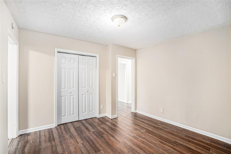 226 Collum St Nw - Photo 3 of 9