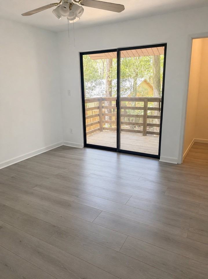 6736 Sw 45th Ave - Photo 3 of 9