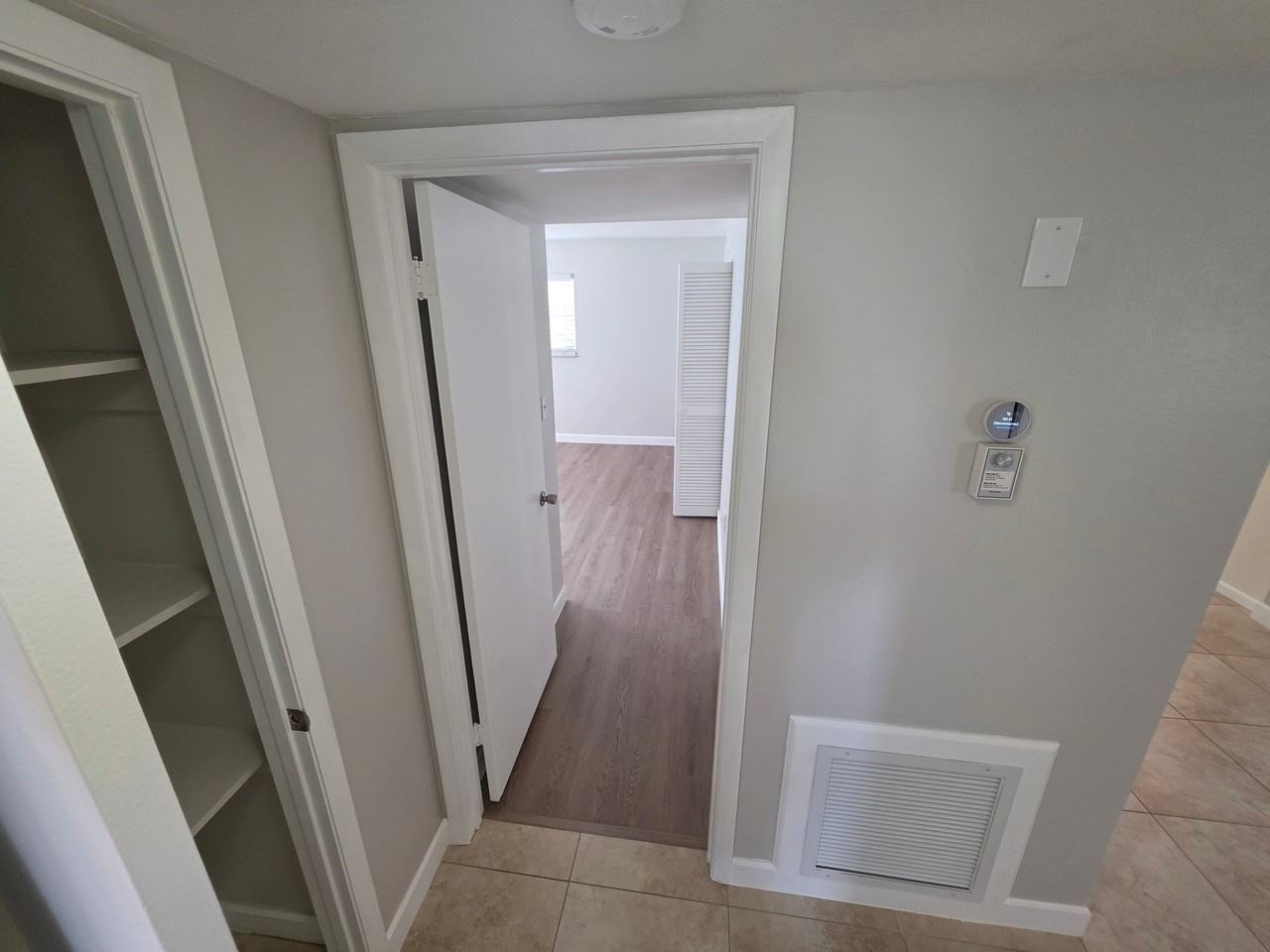 665 Palm View Dr #B1 - Photo 7 of 19
