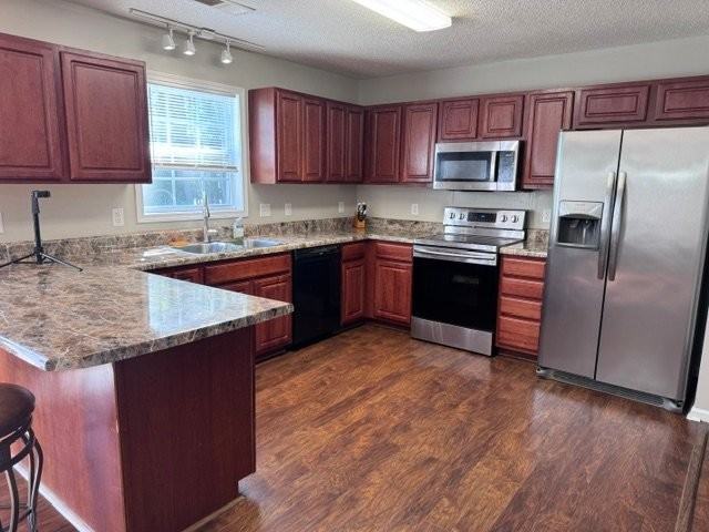 2301 Douglas School Rd - Photo 4 of 20