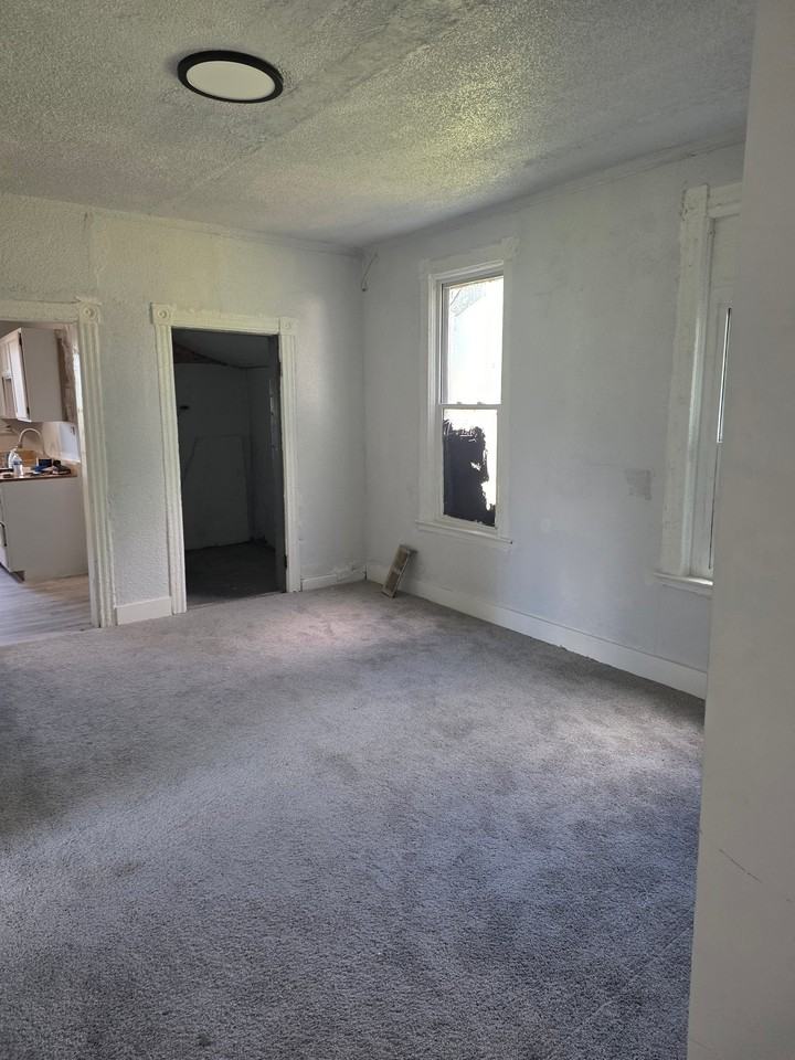 3671 Zender Pl #1 - Photo 5 of 9