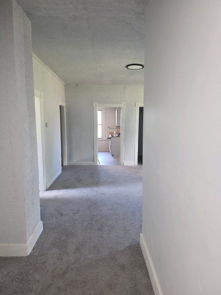 3671 Zender Pl #1 - Photo 6 of 9