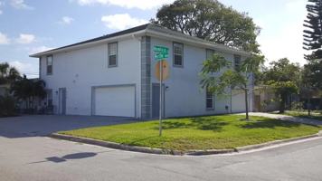featured image of 827 Hemlock St