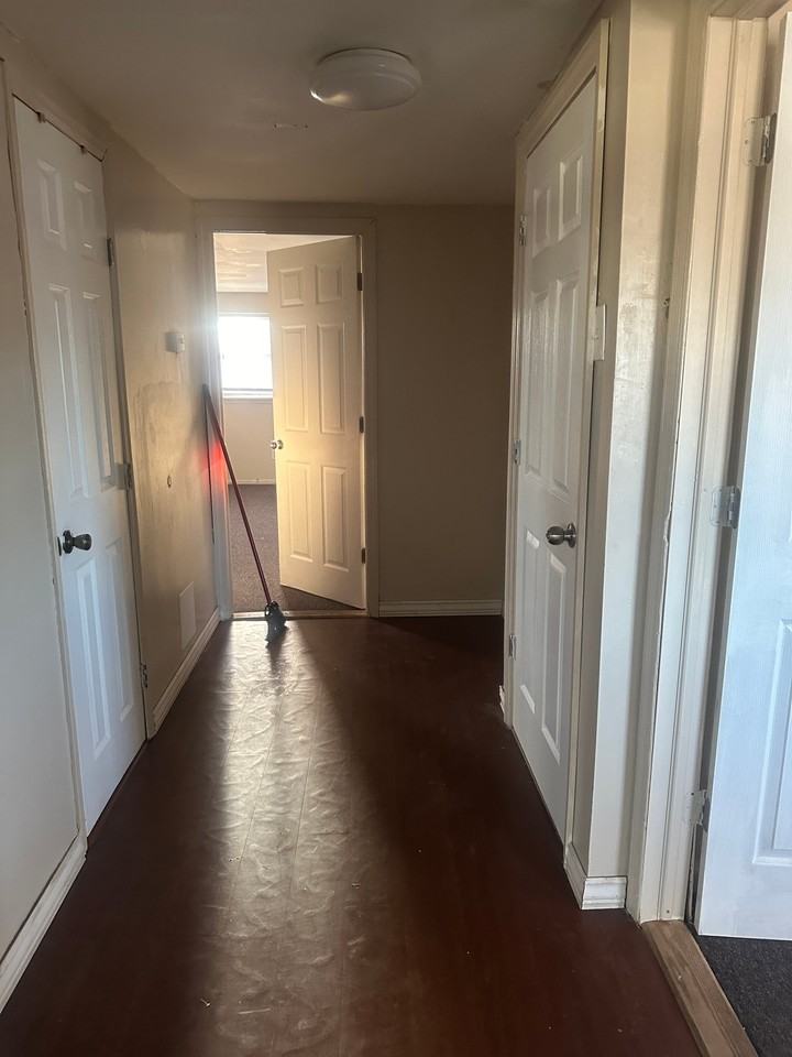 15 Essen Dr - Photo 3 of 13