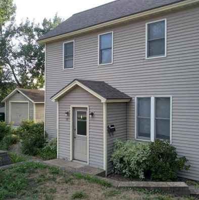 911 2nd St - Photo 2 of 9