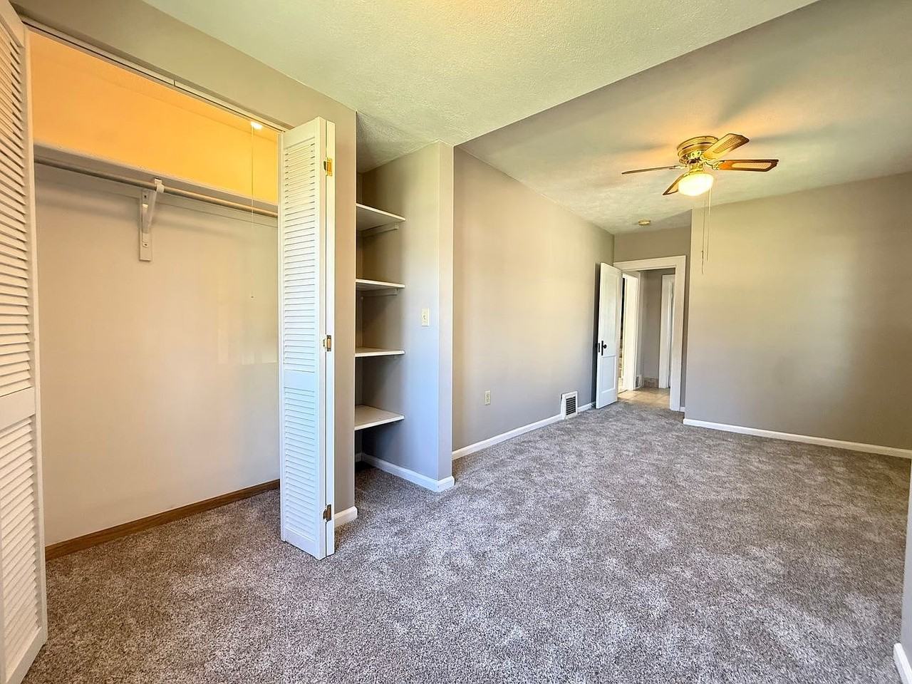 3445 3rd Ave - Photo 6 of 14