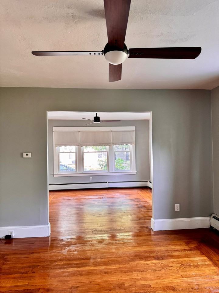 50 Dunnell Ave - Photo 5 of 12