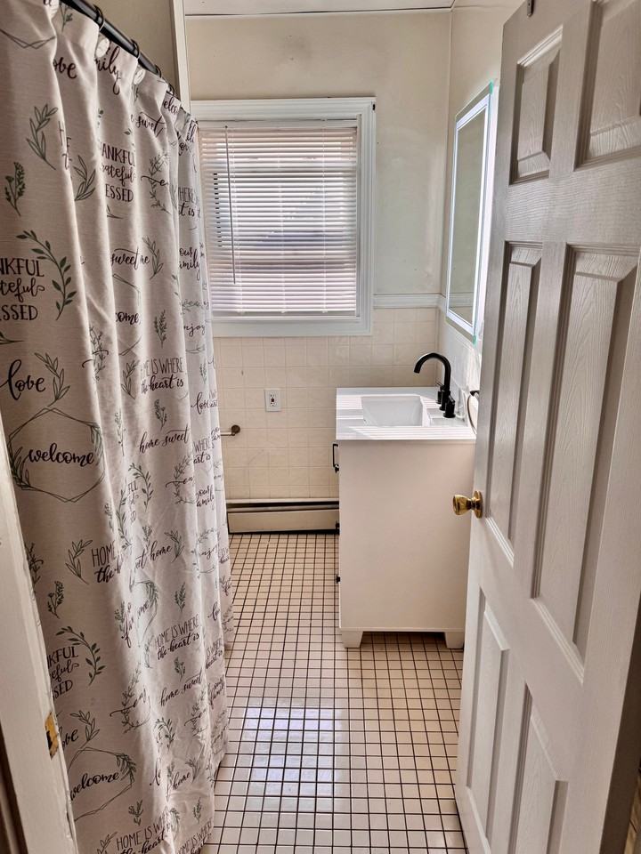 50 Dunnell Ave - Photo 6 of 12