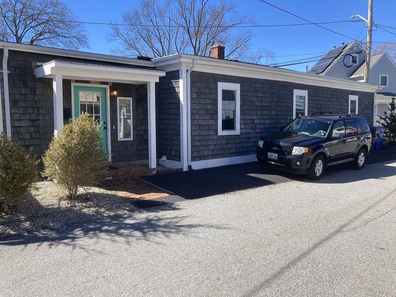 10 Narragansett Ave - Photo 6 of 15