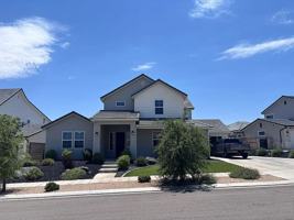 featured image of 897 W Firelight Dr