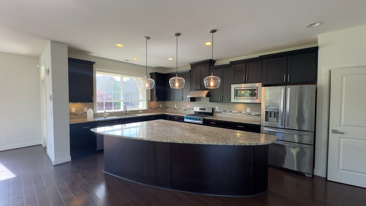 12604 177th Ave Ne #A - Photo 5 of 20