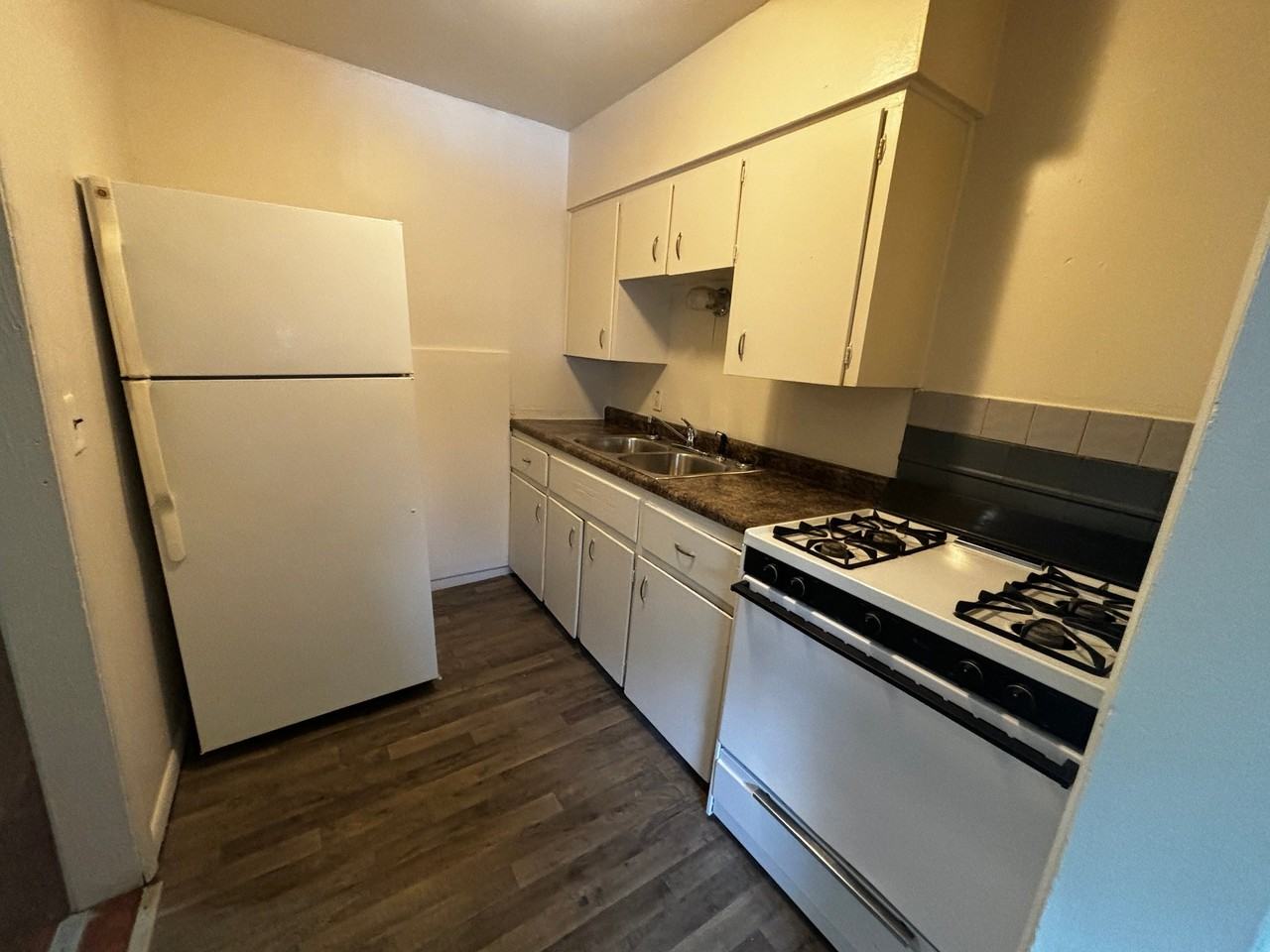 805 Hazard Ave #805 - Photo 2 of 6