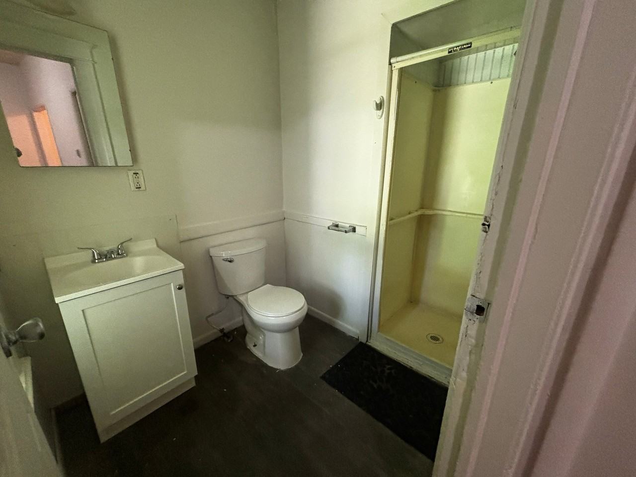 805 Hazard Ave #805 - Photo 6 of 6