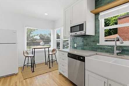 1448 23rd St - Photo 7 of 20