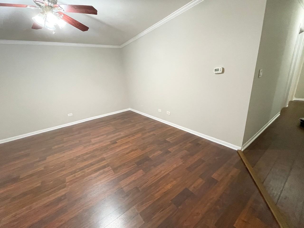 1430 N Evergreen Ave - Photo 3 of 20