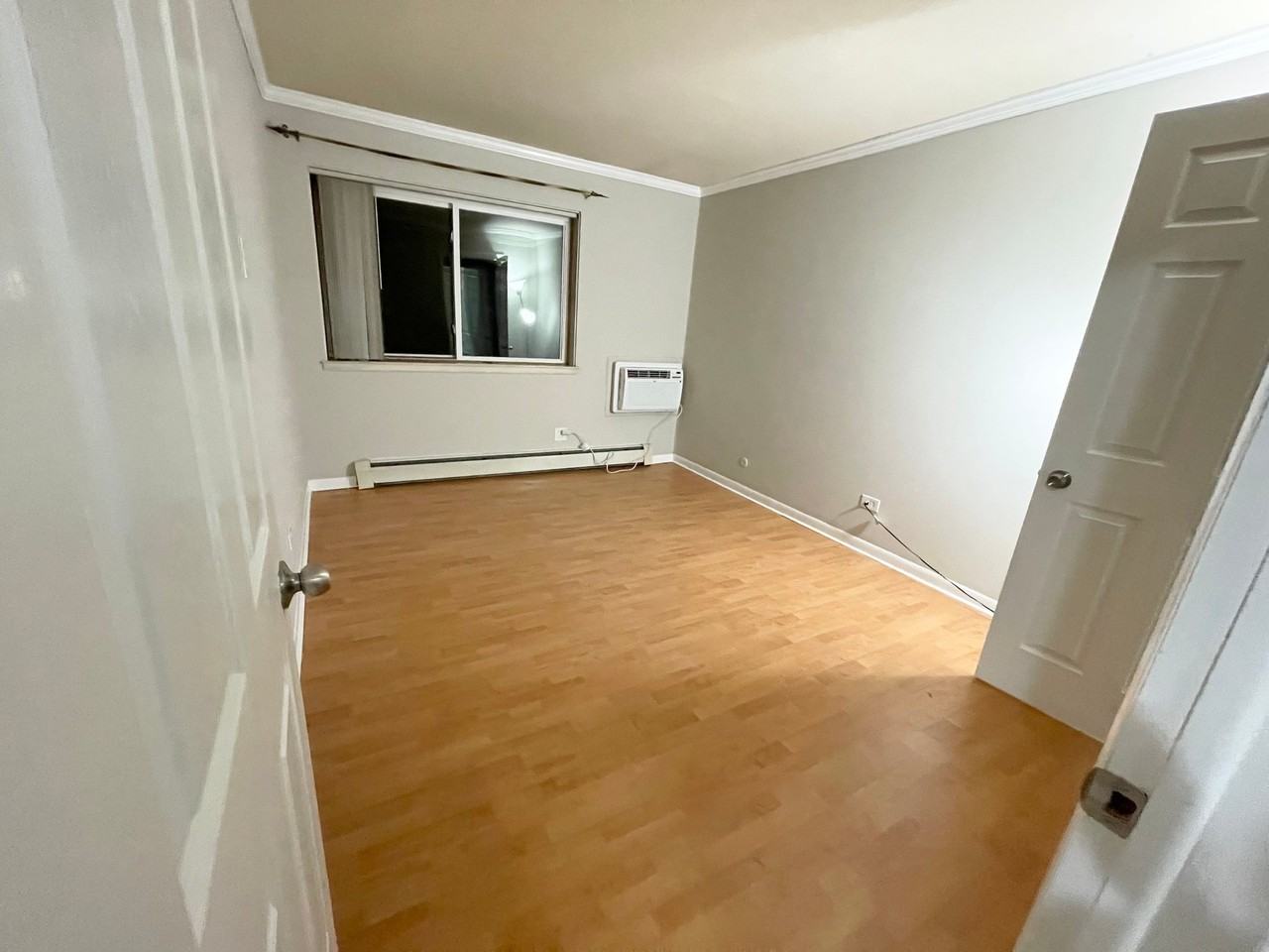 1430 N Evergreen Ave - Photo 5 of 20