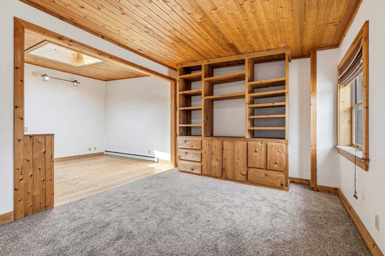 145 W Main St #1 - Photo 4 of 16