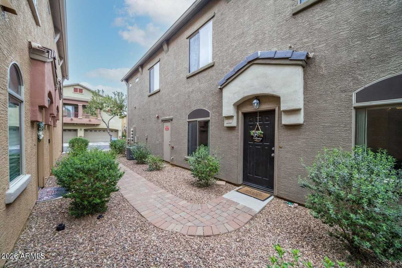2024 S Baldwin #100 - Photo 2 of 16
