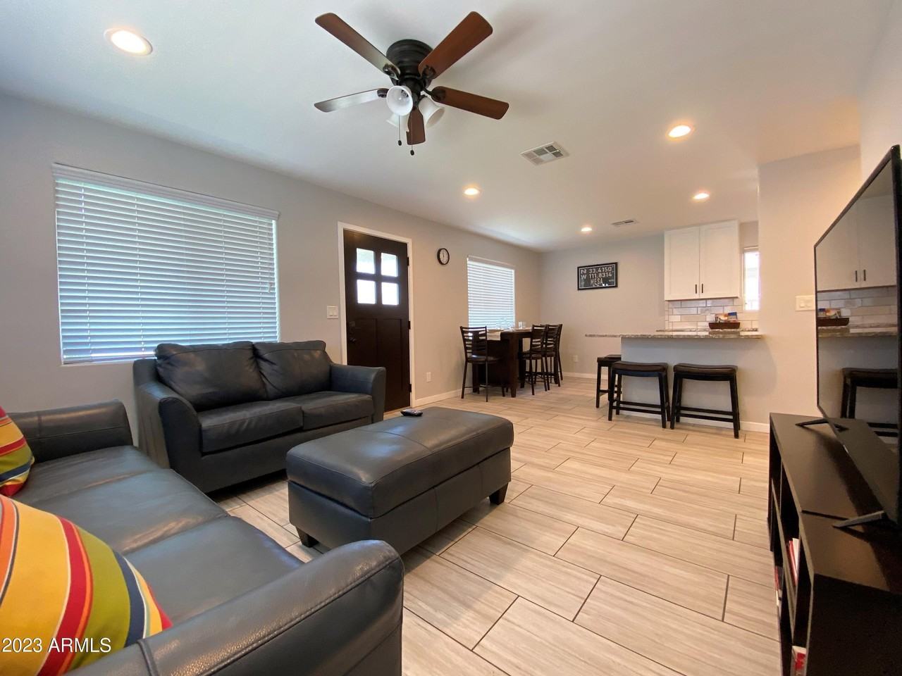 33 N Hobson #A - Photo 4 of 37