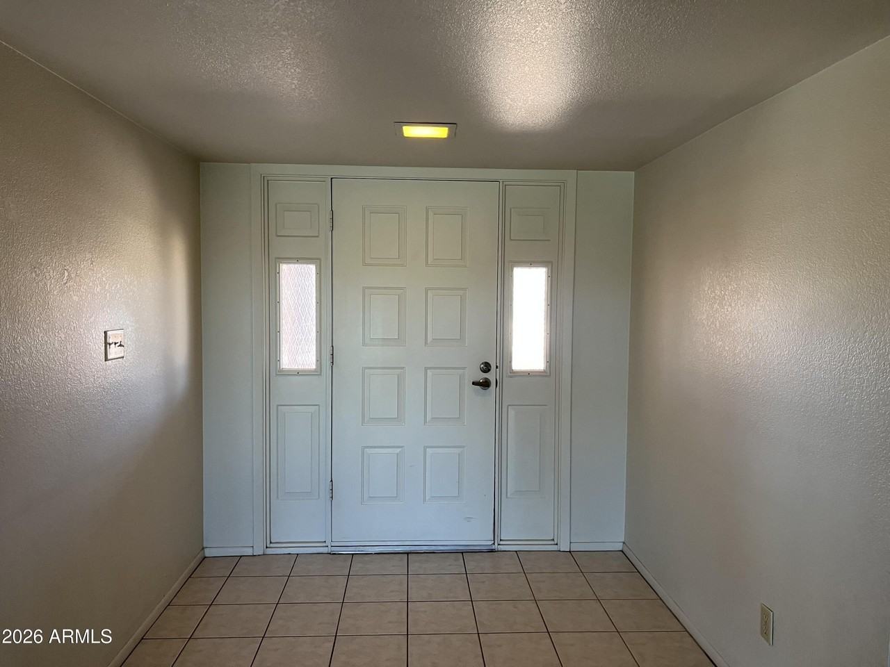 10624 W Griswold Rd - Photo 4 of 28