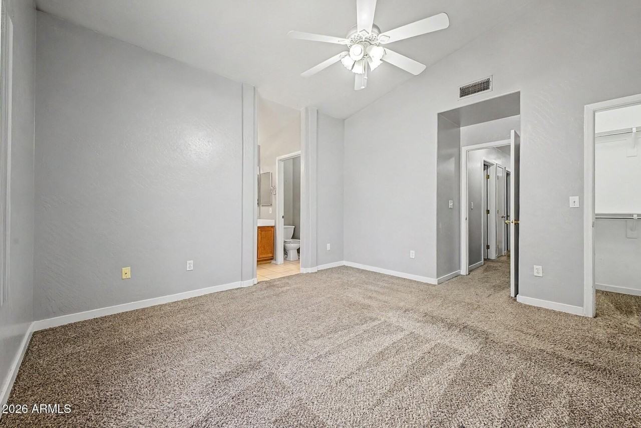 905 E Potter Dr - Photo 6 of 30