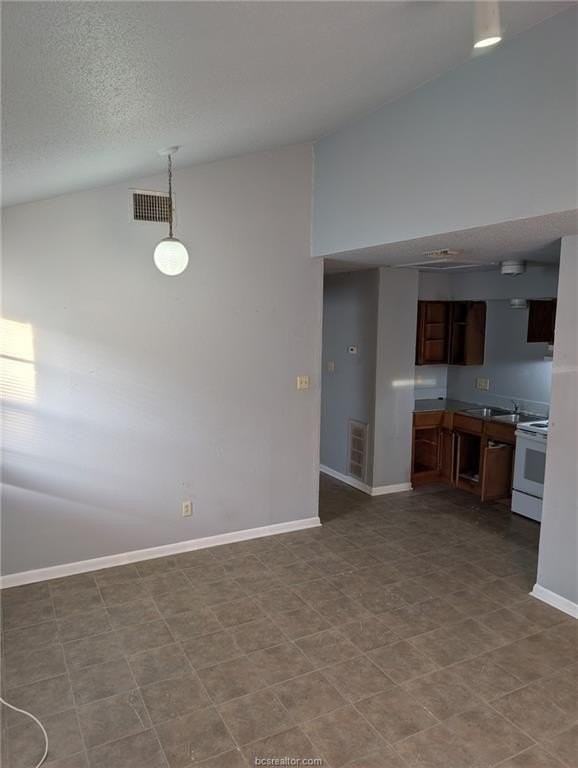 4123 Old Hearne Rd - Photo 3 of 10