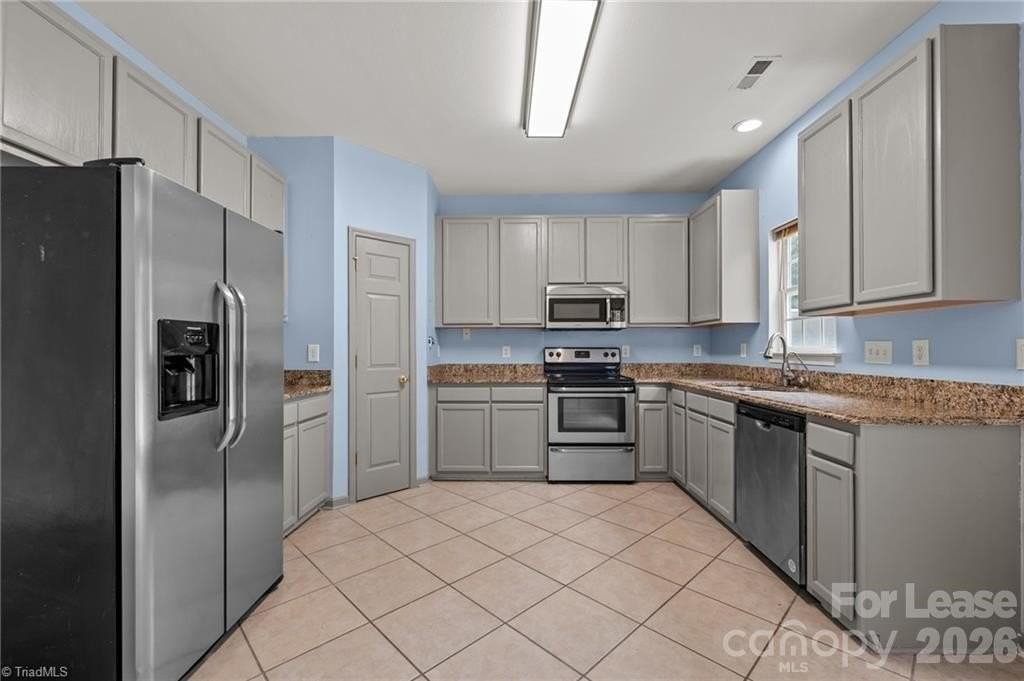 837 Blazing Drive - Photo 3 of 9
