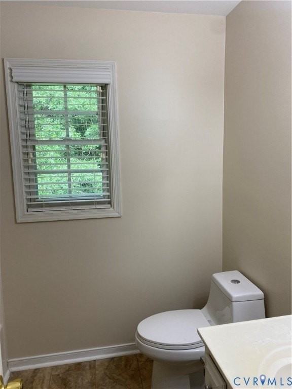 12301 Pomfret Ct - Photo 7 of 17