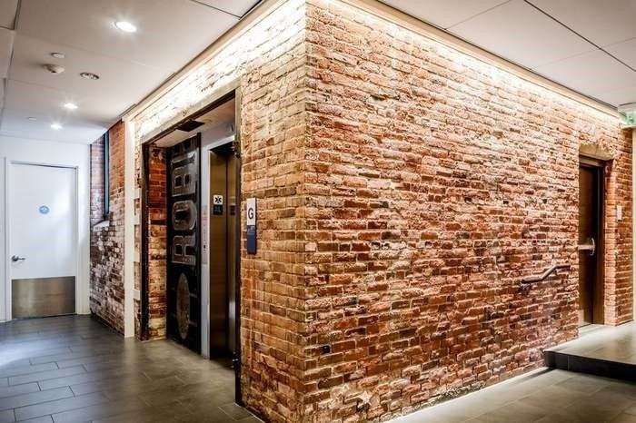 63 Melcher St - Photo 7 of 8