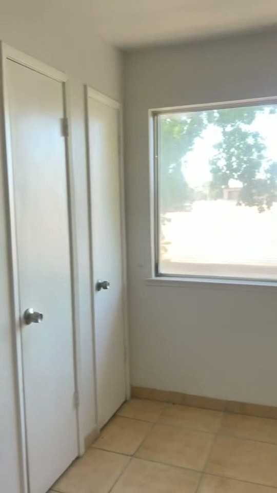 475 N Manila Ave #201