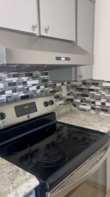 475 N Manila Ave #201 - Photo 5 of 10