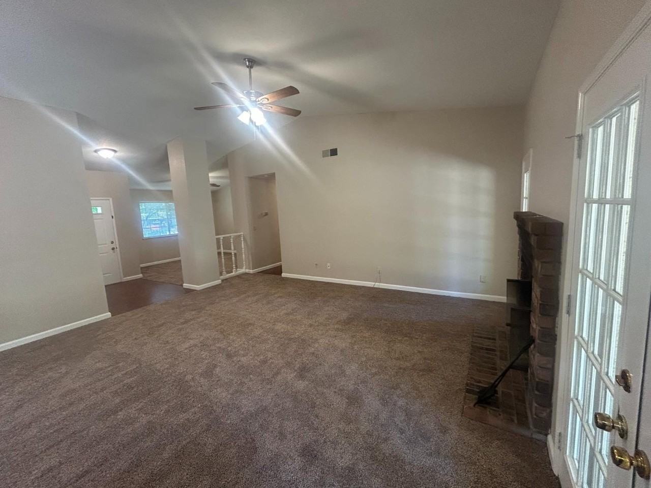 3256 W Calimyrna Ave - Photo 2 of 9