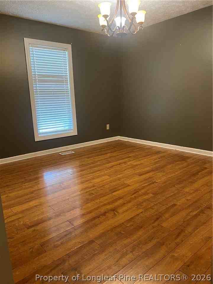 1728 Empress Ln - Photo 4 of 18