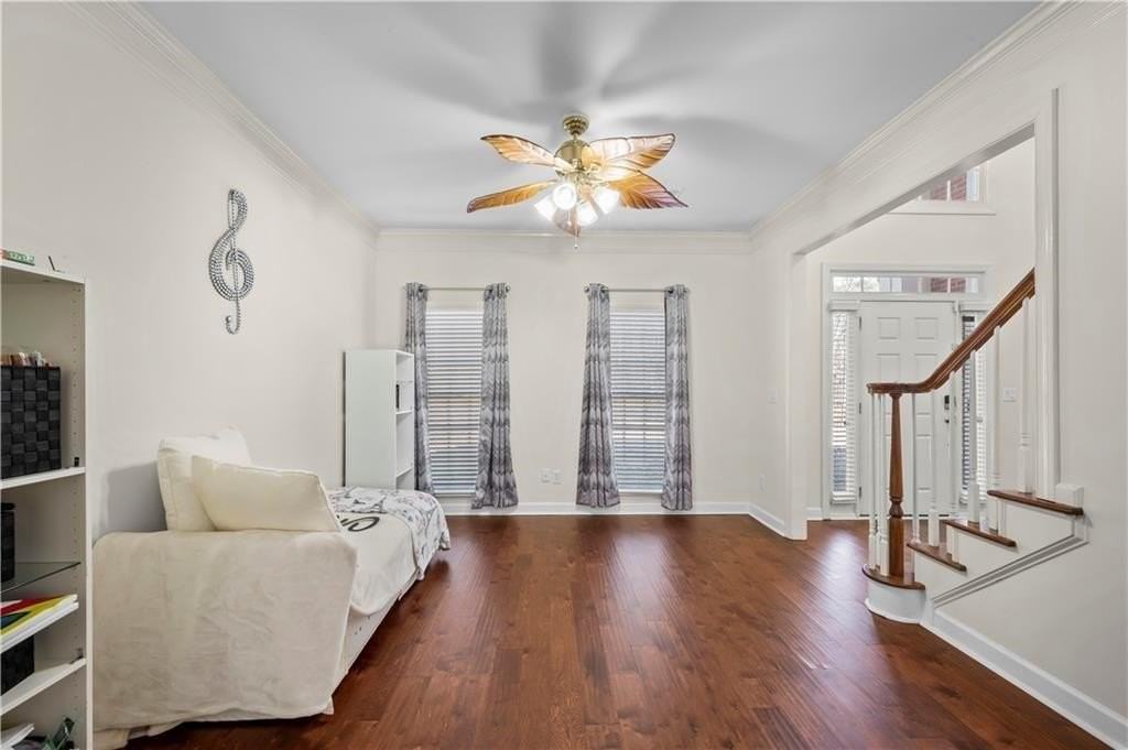 3010 Lakeside Ct - Photo 3 of 22
