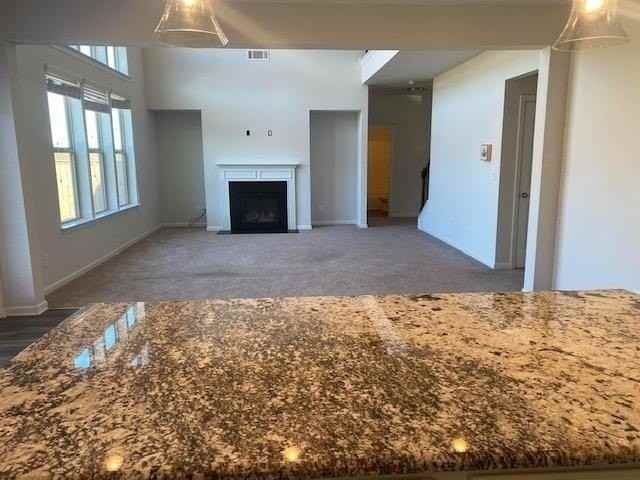 5650 Mirror Lake Dr - Photo 7 of 27