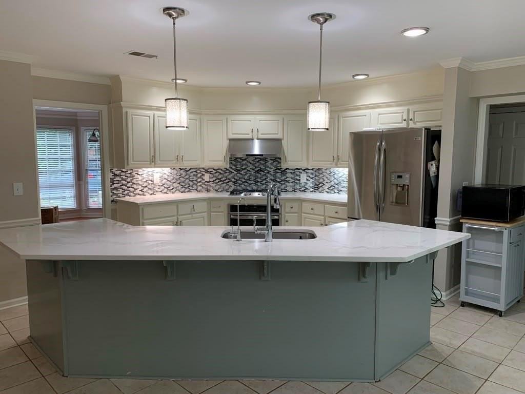 3014 Eglantine Ct - Photo 6 of 18