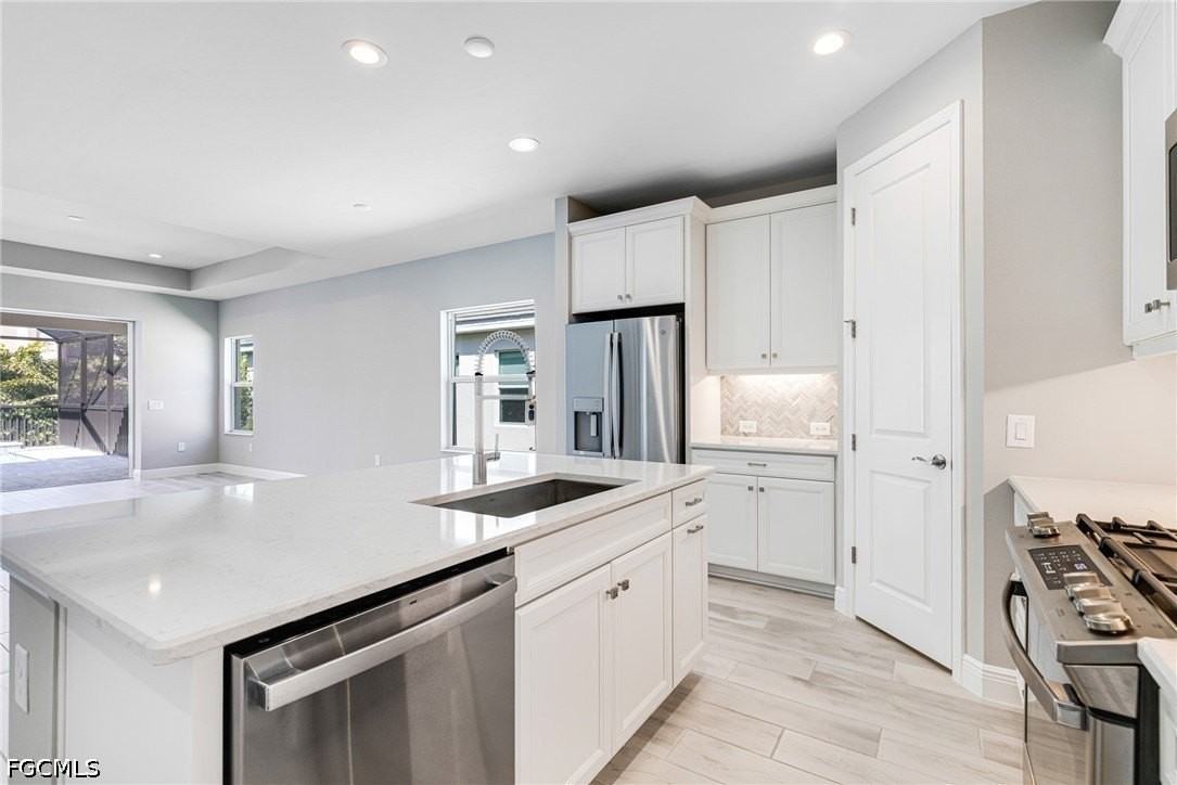 17812 Summerland Key Ct - Photo 5 of 35