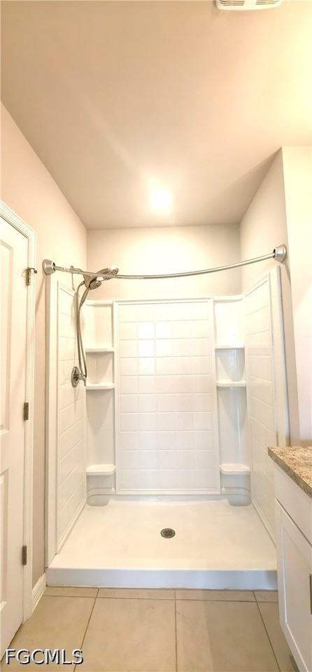 18540 Cronin Sand Ln - Photo 7 of 47