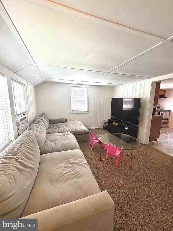 167 Blackwood Rd #B - Photo 2 of 12