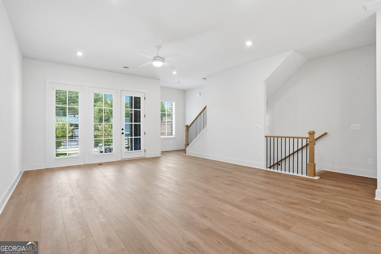 2597 Mackintosh Ct - Photo 6 of 45
